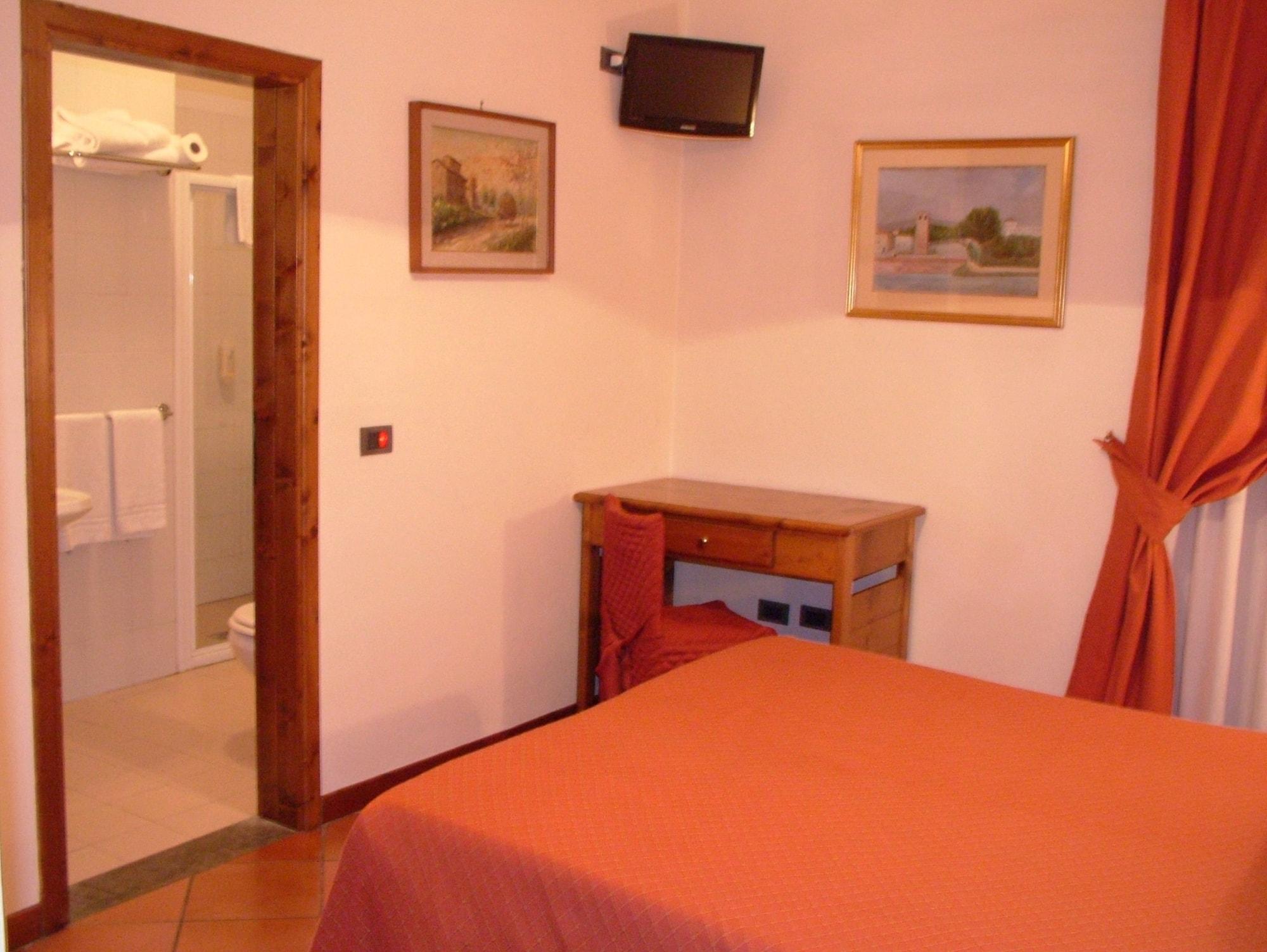 Bed and Breakfast Convitto Della Calza - Casa Per Ferie Florencia Exterior foto