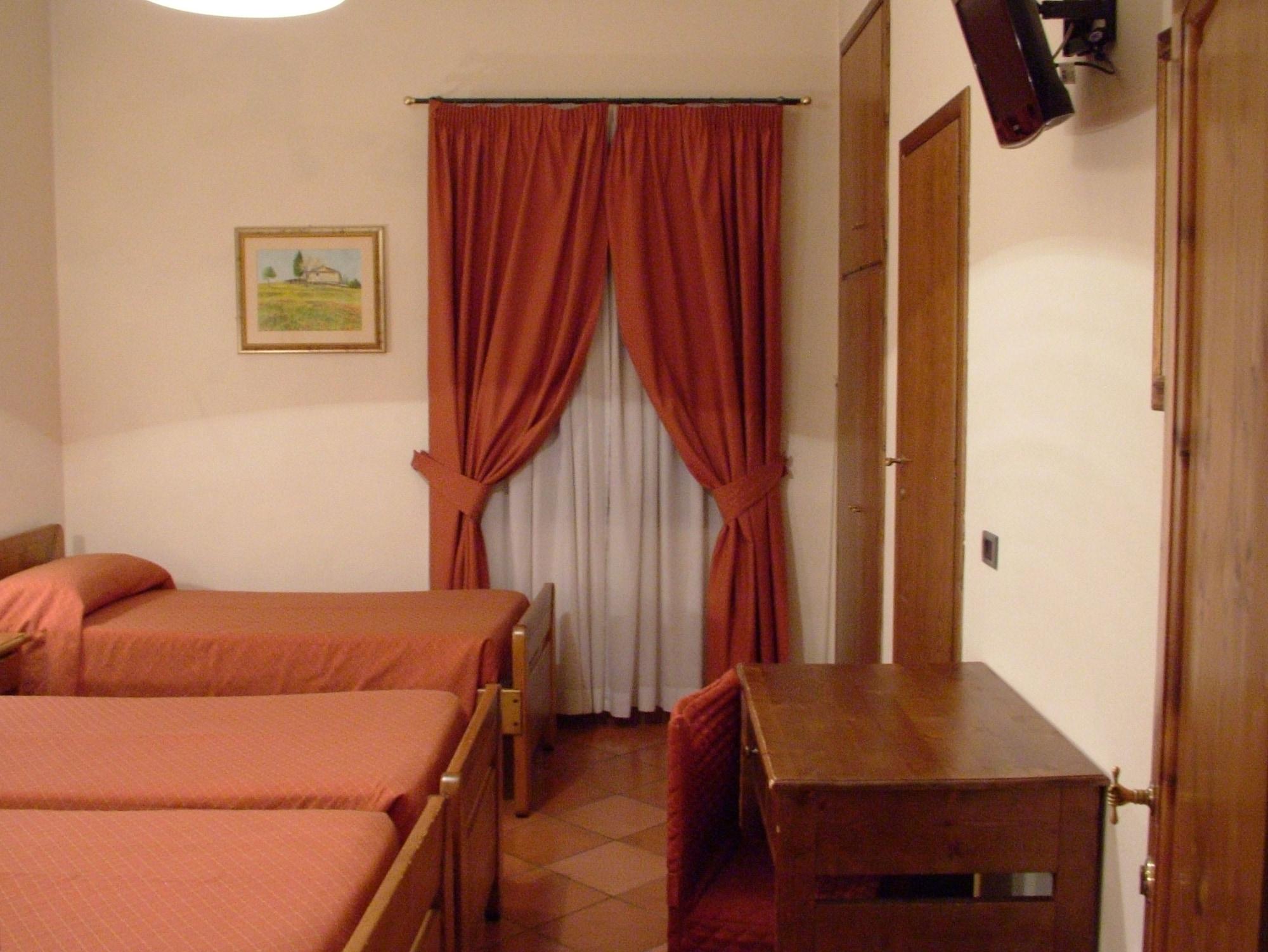 Bed and Breakfast Convitto Della Calza - Casa Per Ferie Florencia Exterior foto