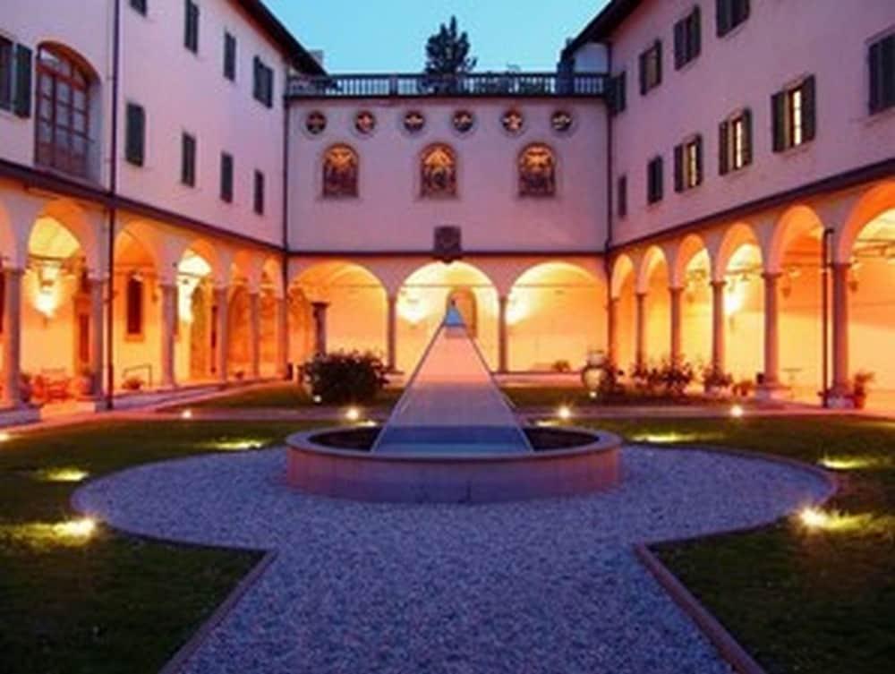 Bed and Breakfast Convitto Della Calza - Casa Per Ferie Florencia Exterior foto